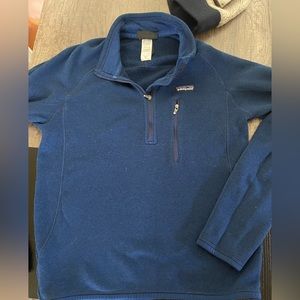 Men’s XS Patagonia pullover